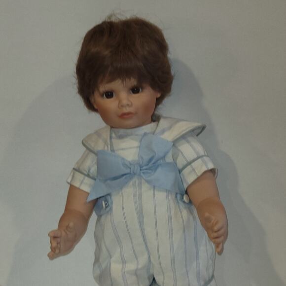 Vintage 1990 Susan Wakeen Limited Edition doll Jason 21". - Picture 4 of 15